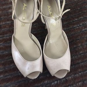 Aldo Nude & Gold SZ 7.5 Platforms-gift w/purchase